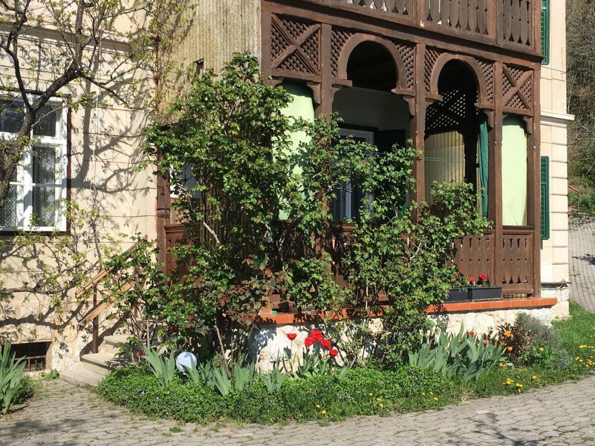Vila Cerne Блед Екстериор снимка